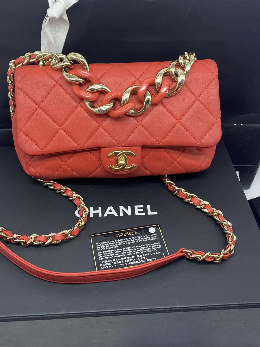 CHANEL PRE-OWNED CLASSIC MEDIUM FLAP BAG