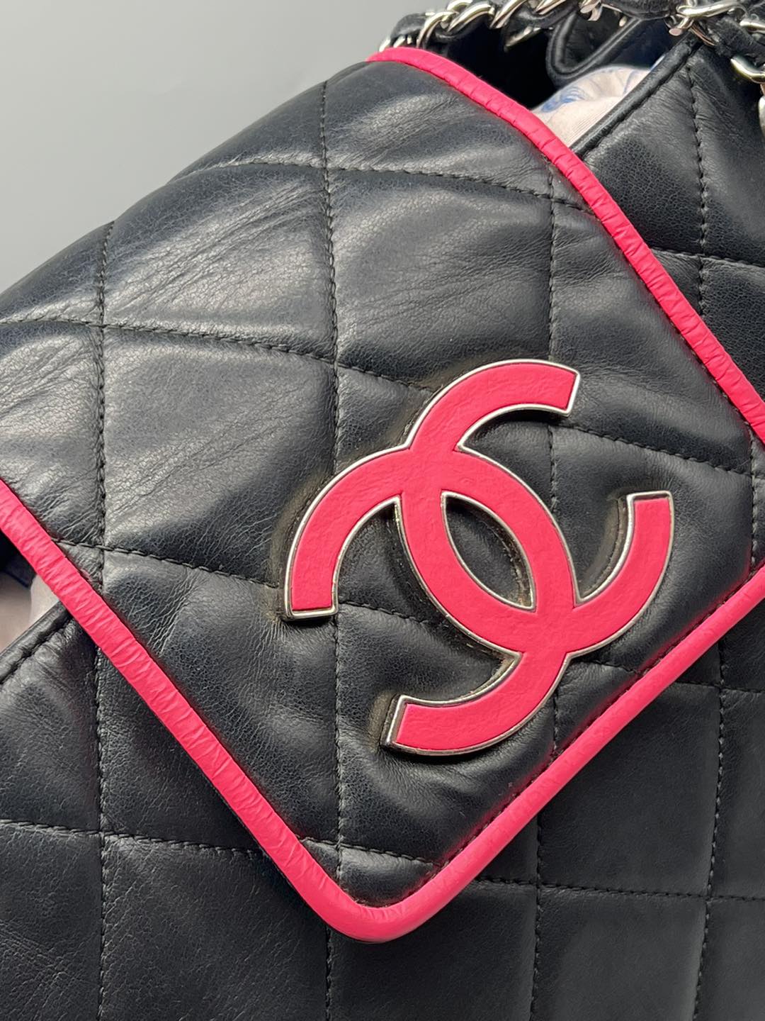 CHANEL Lambskin Quilted CC Shopping Tote Black Pink