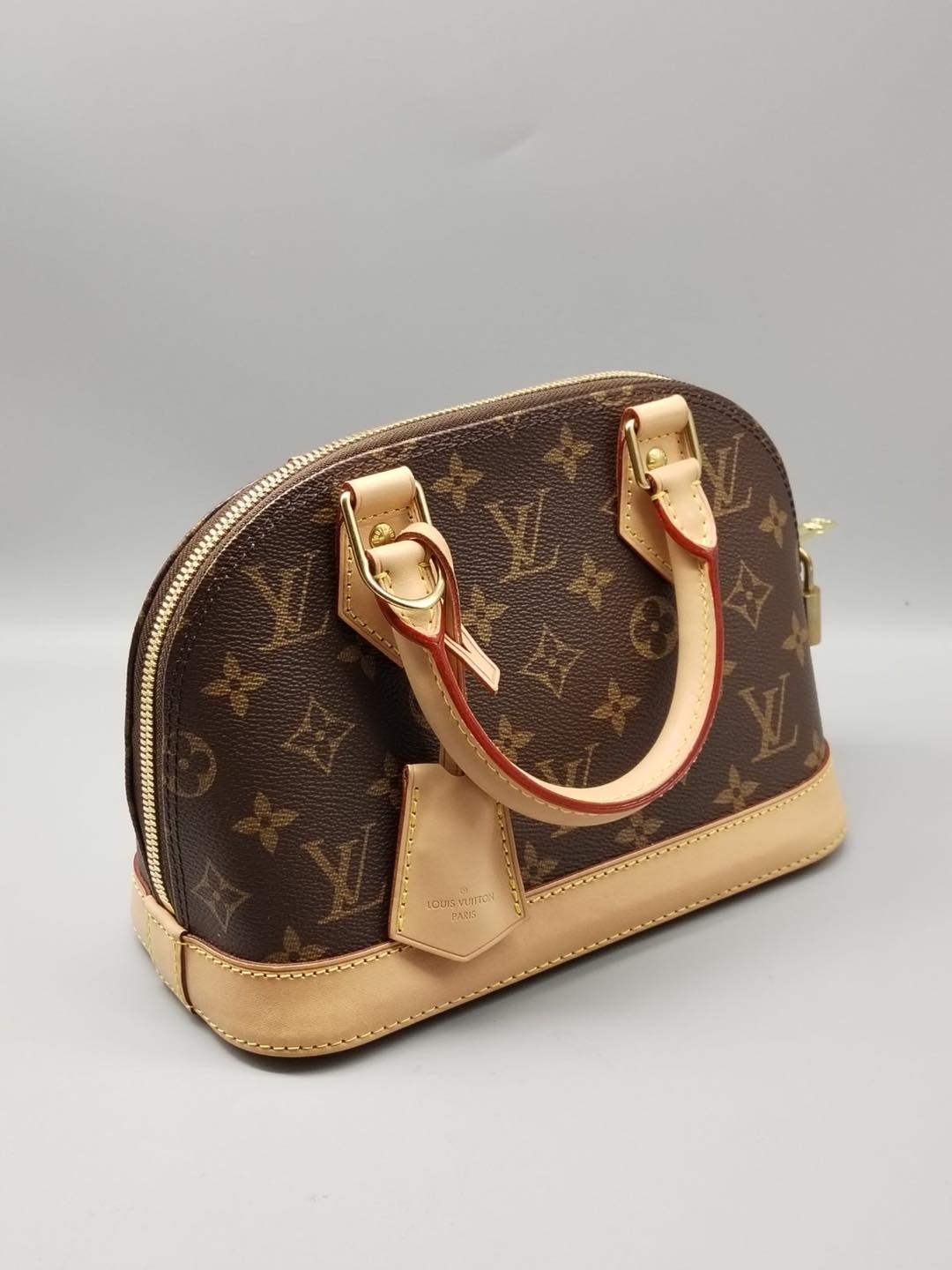 LOUIS VUITTON BB ALMA