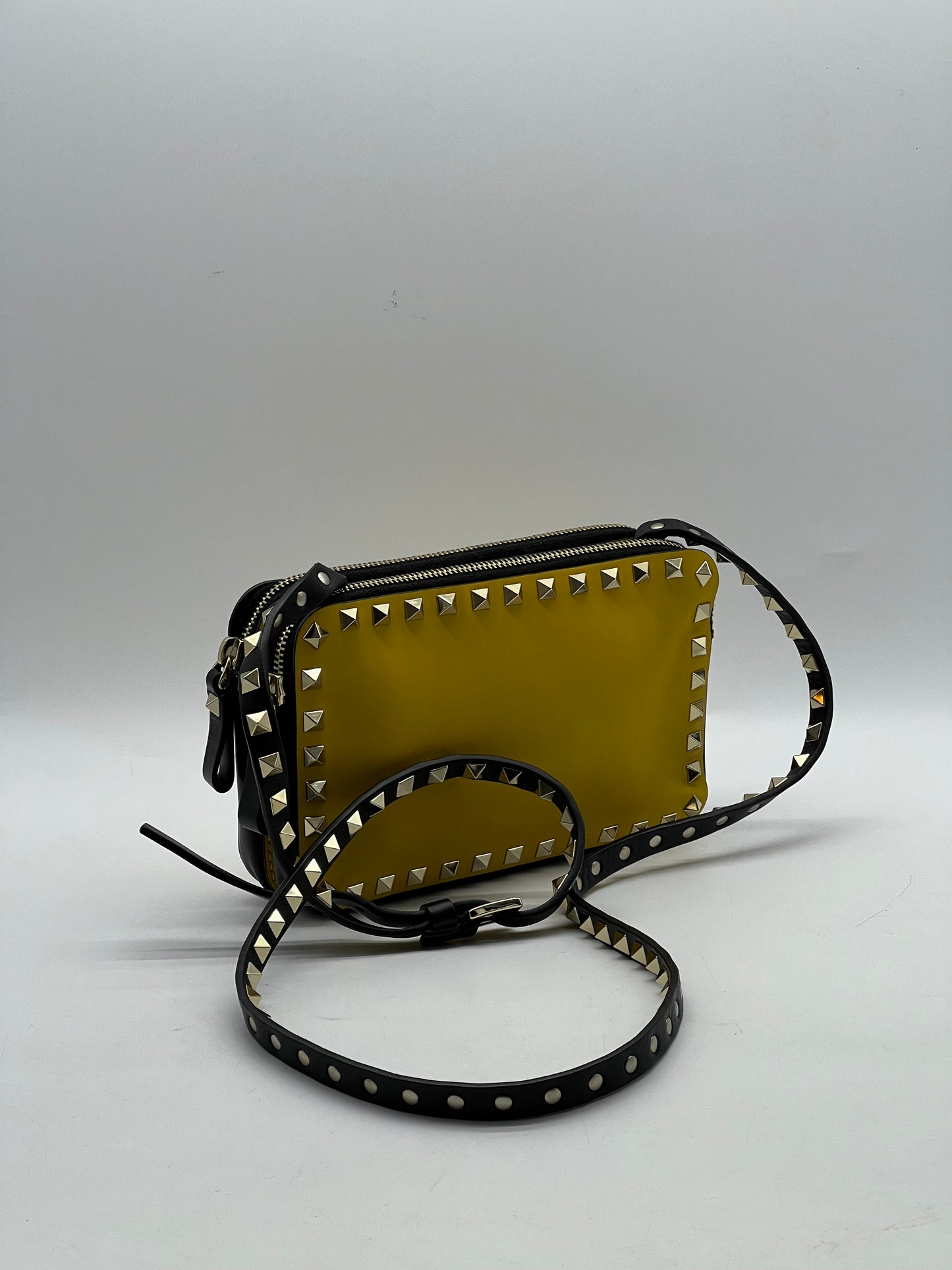 Valentino Garavani ROCKSTUD LEATHER CROSSBODY BAG