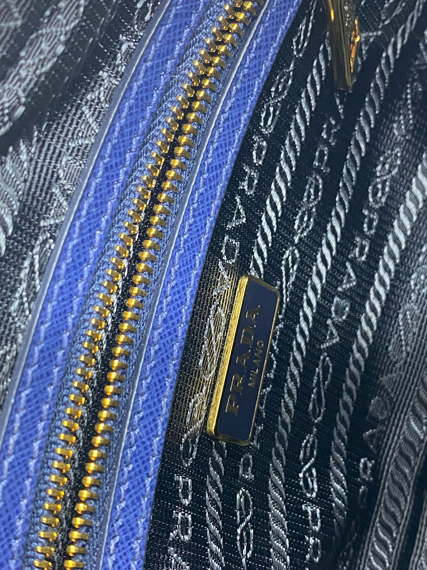Prada Front Pocket Crossbody Bag Saffiano Leather Small