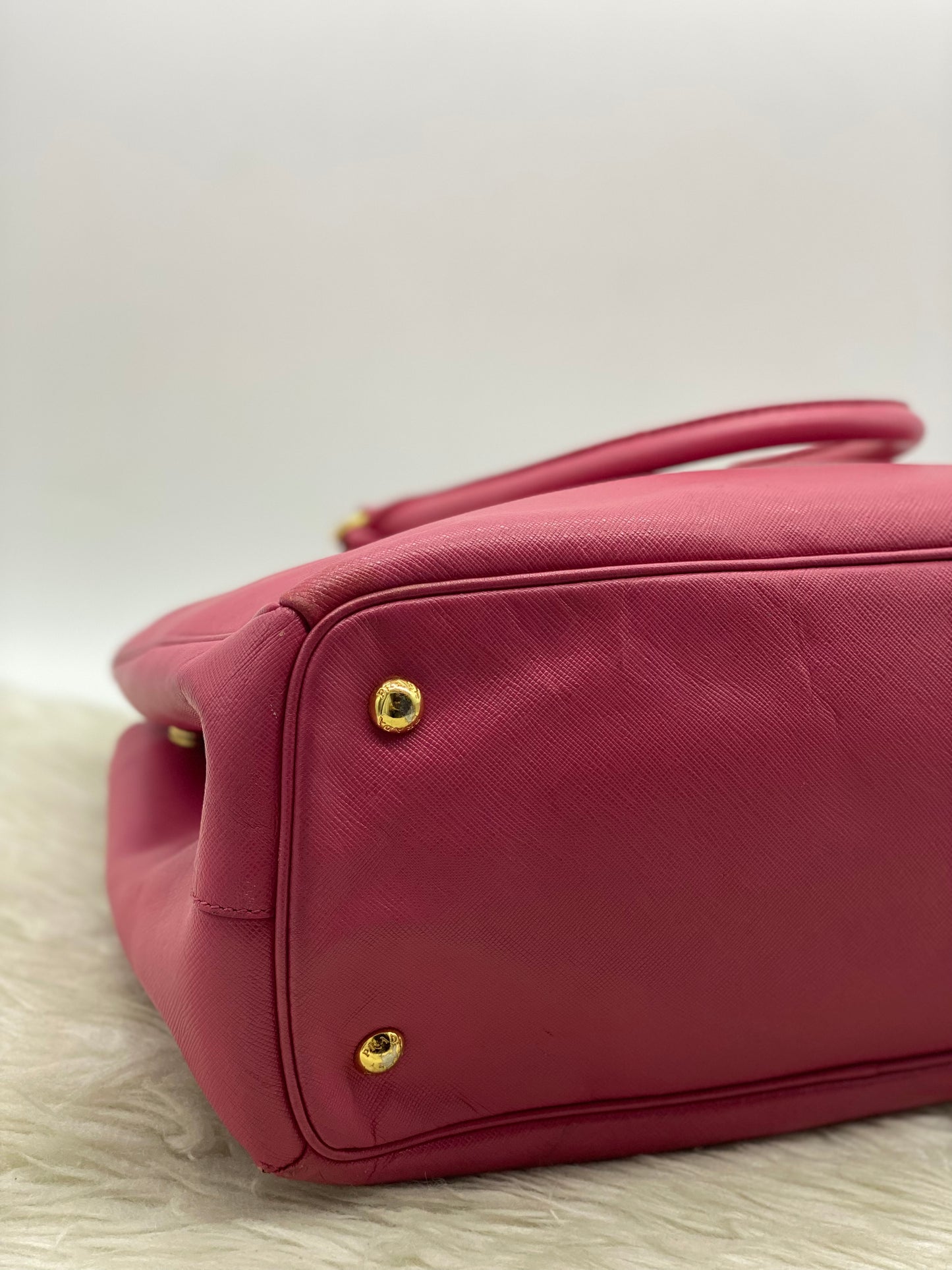 PRELOVED PRADA PINK SAFIANO MEDIUM SIZE