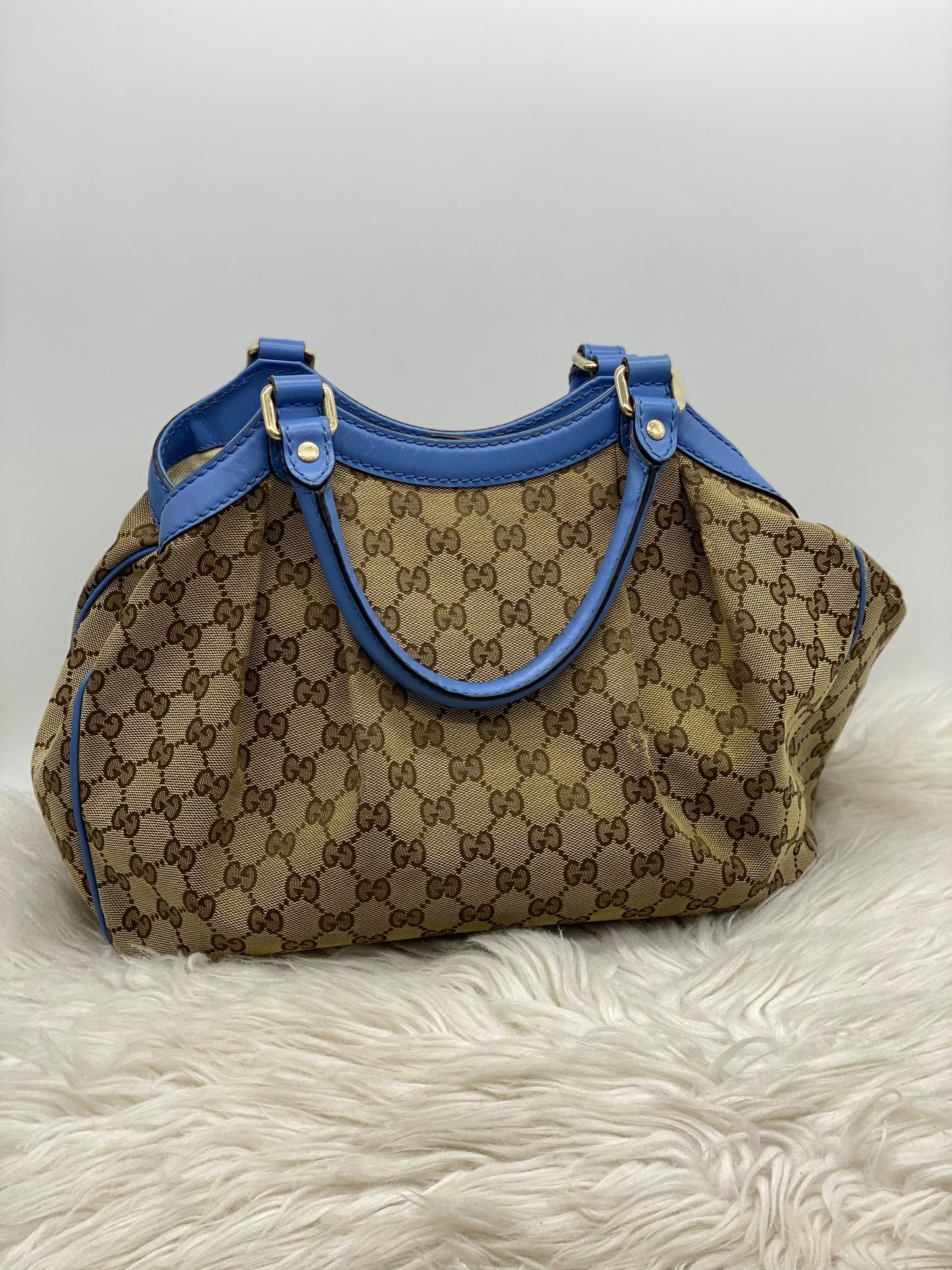 Gucci Sukey Canvas Exterior Medium Bags