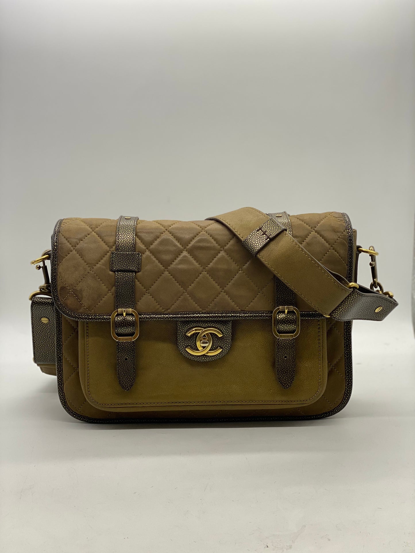 Chanel’s Paris-Bombay Back to School Messenger