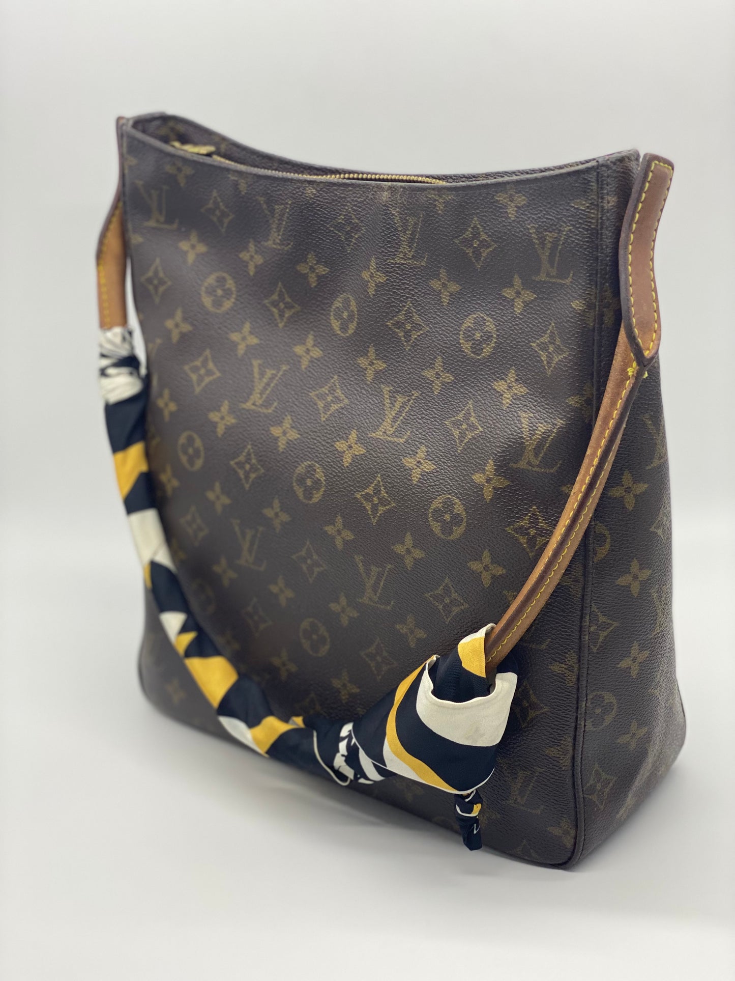 Louis Vuitton Monogram Looping MM